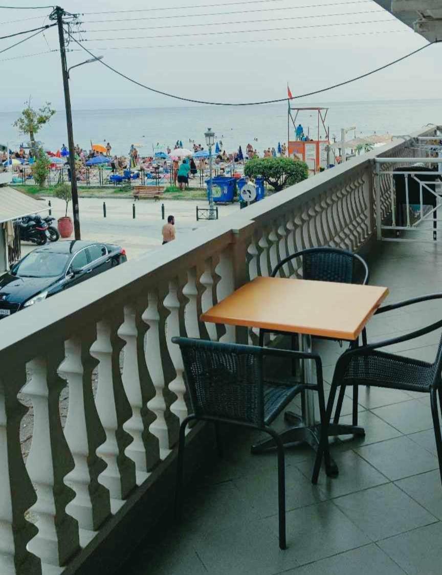 Iliana Hotel Paralia Exterior photo
